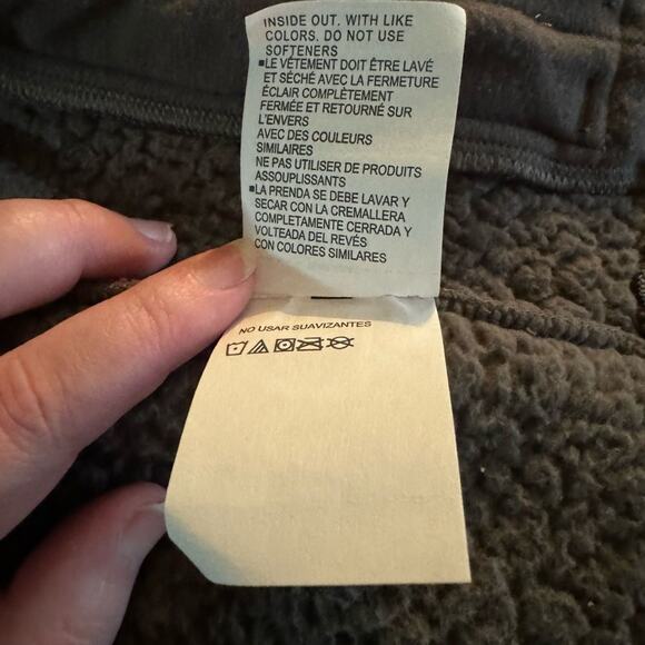 Under Armour Women's Legacy Sherpa Full Zip, Size XL, New with Tag MSRP $130 - Picture 5 of 7